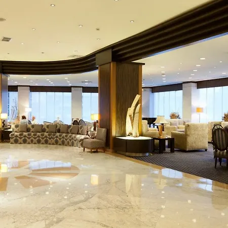 Hotel Center 4*