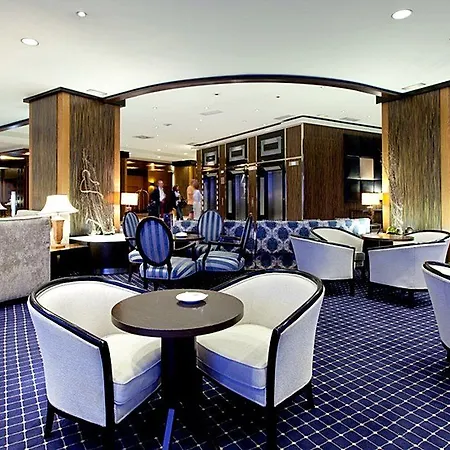 Center 4* Кордова